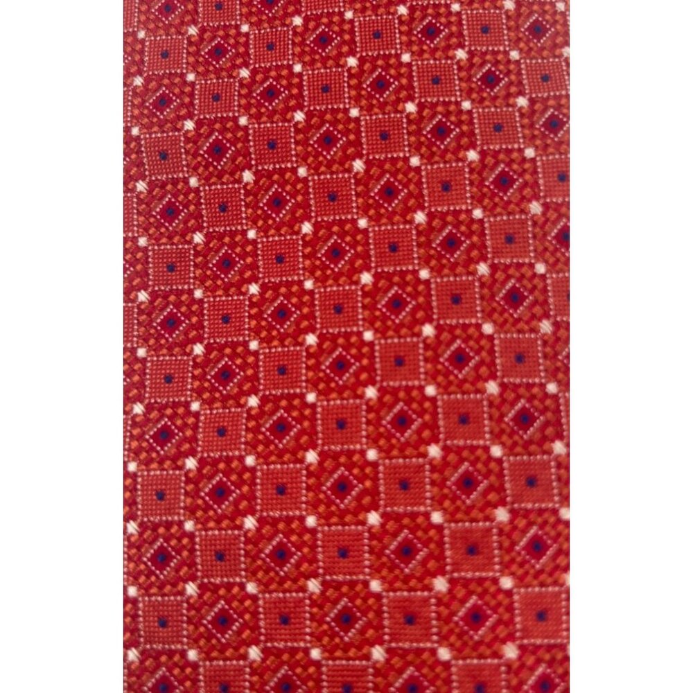 Tommy Hilfiger Mens Tie Red Geometric Pattern 100% Silk Hand Made In USA